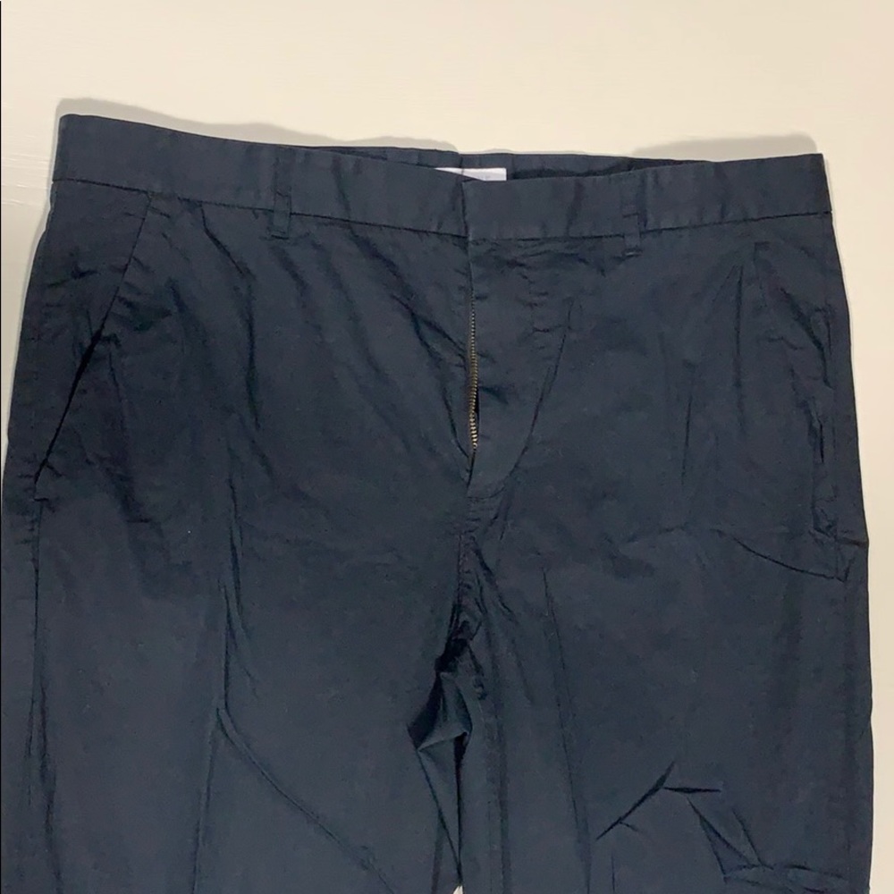 Mens everlane black air chino in size 38x30.